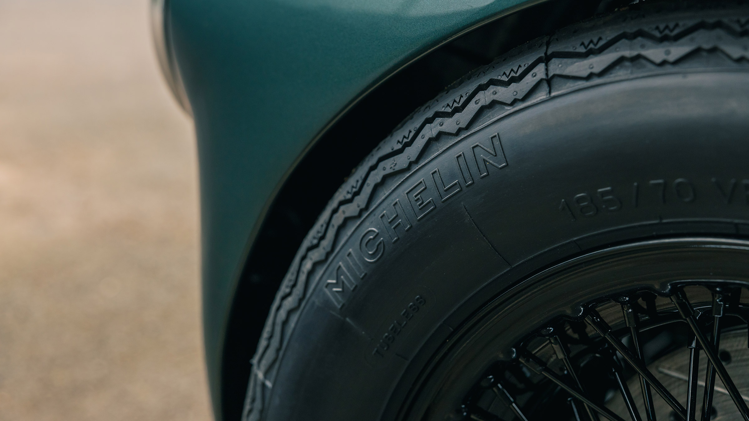 Healey by Caton – rubber