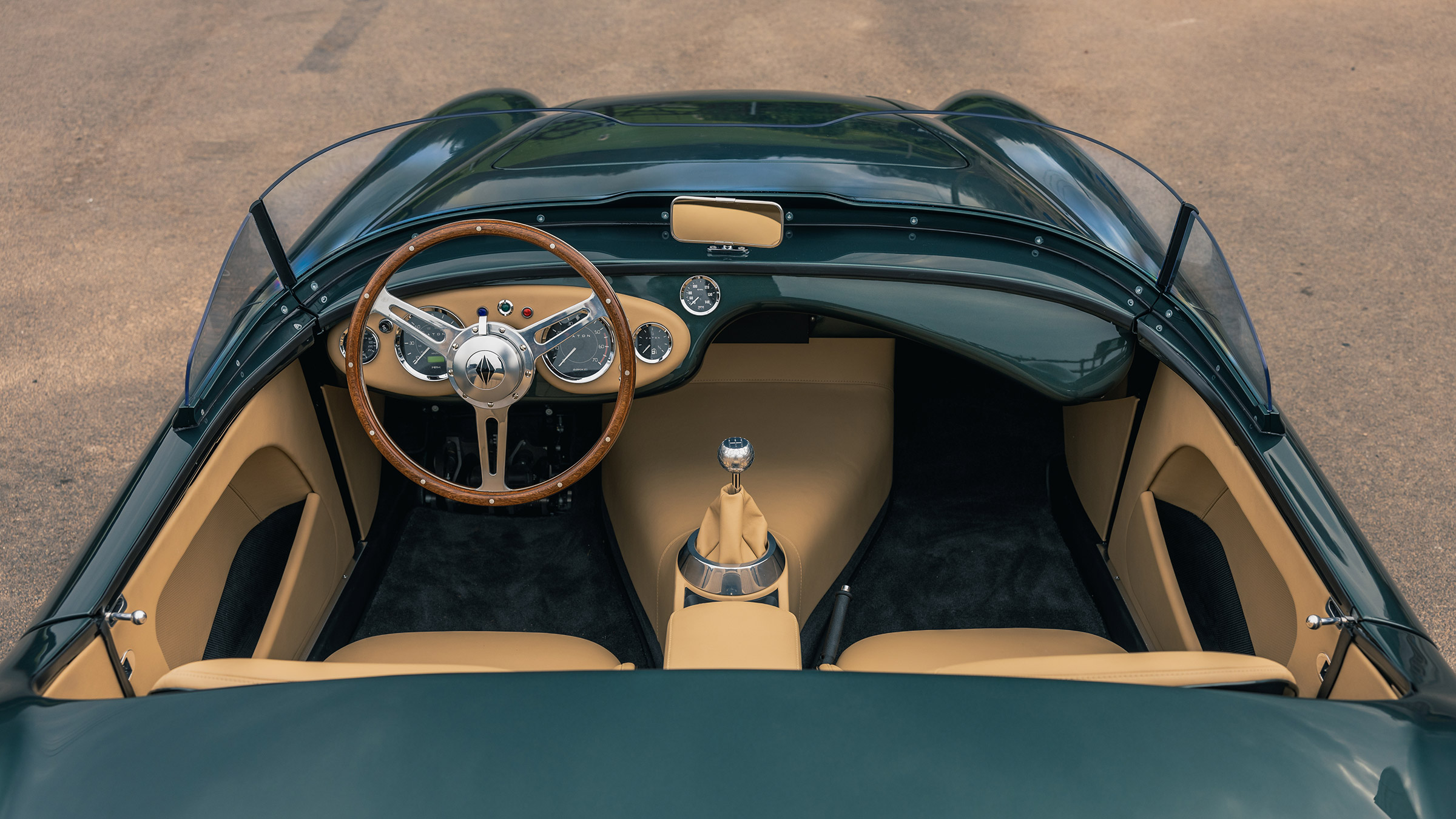 Healey by Caton – dash