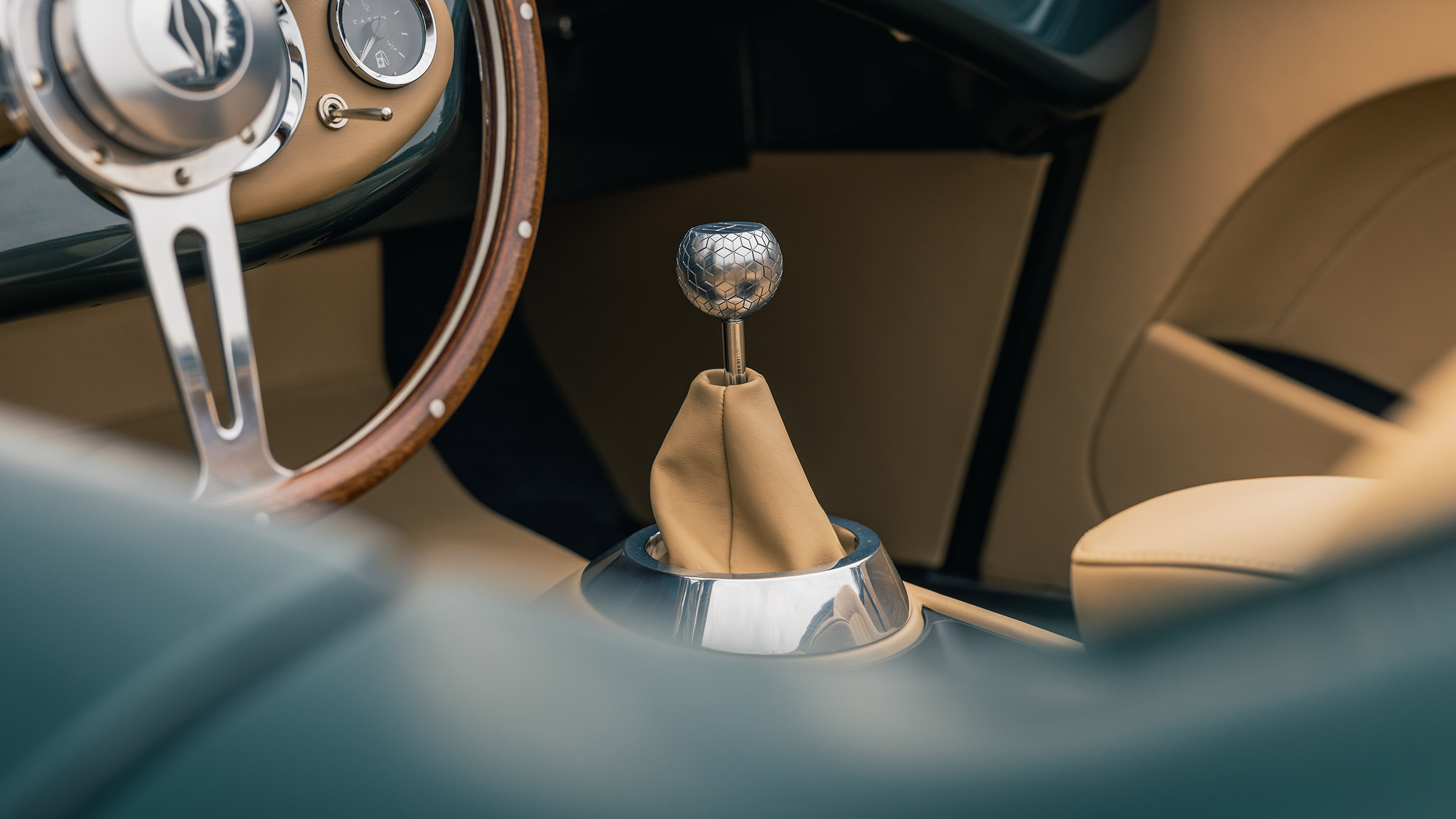 Healey by Caton – gearstick