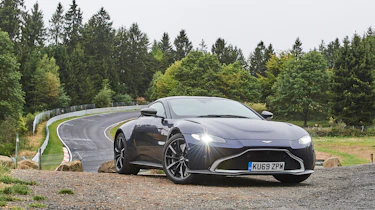 Aston Martin Vantage – AMR front quarter