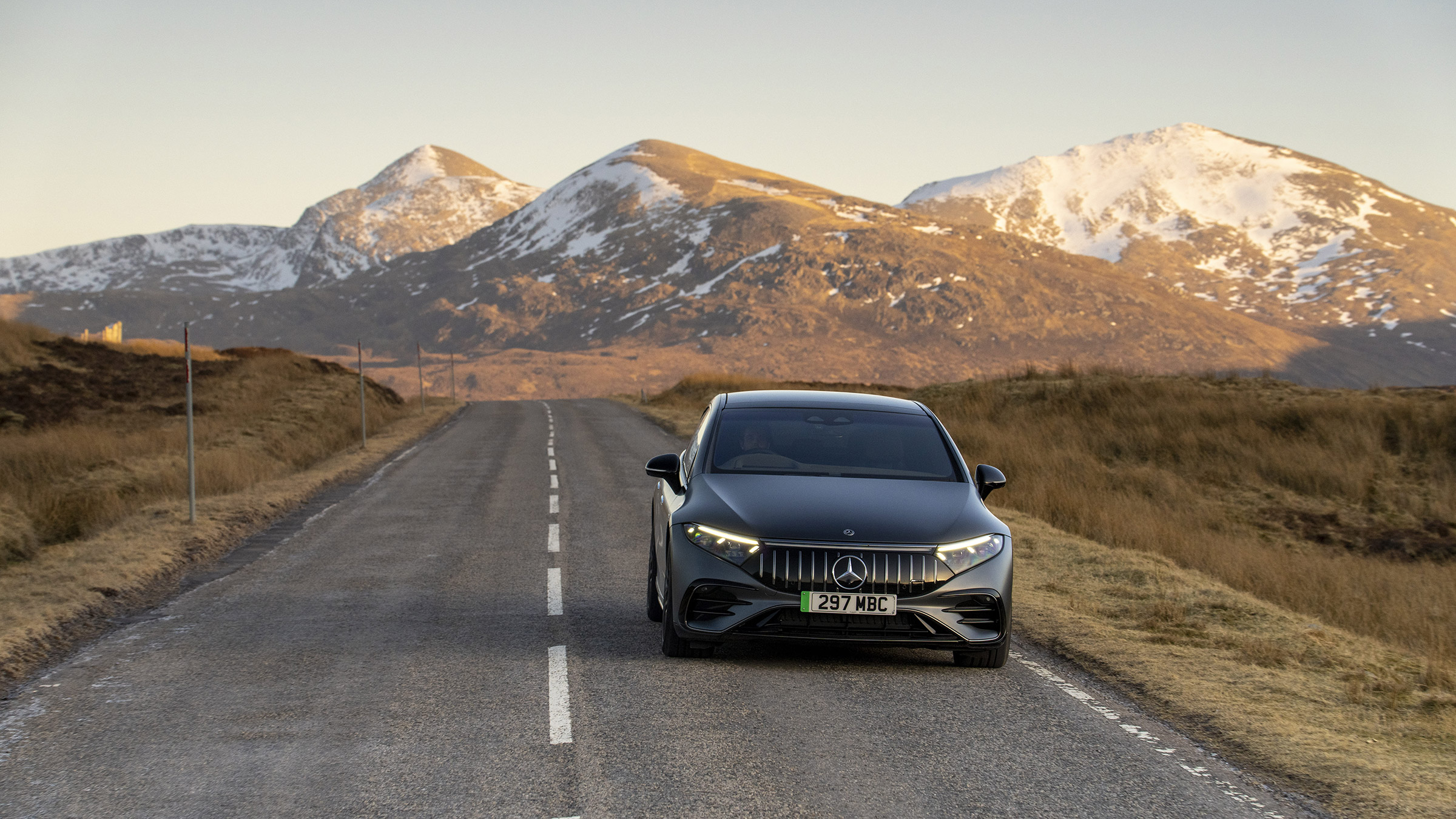 Mercedes-AMG EQS53 – nose