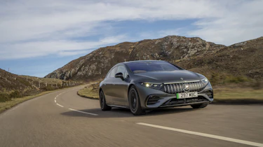 Mercedes-AMG EQS53 – front tracking