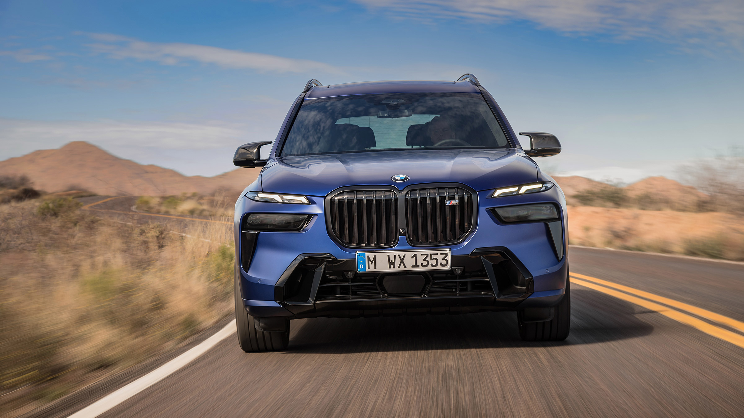BMW X7 M60i – nose