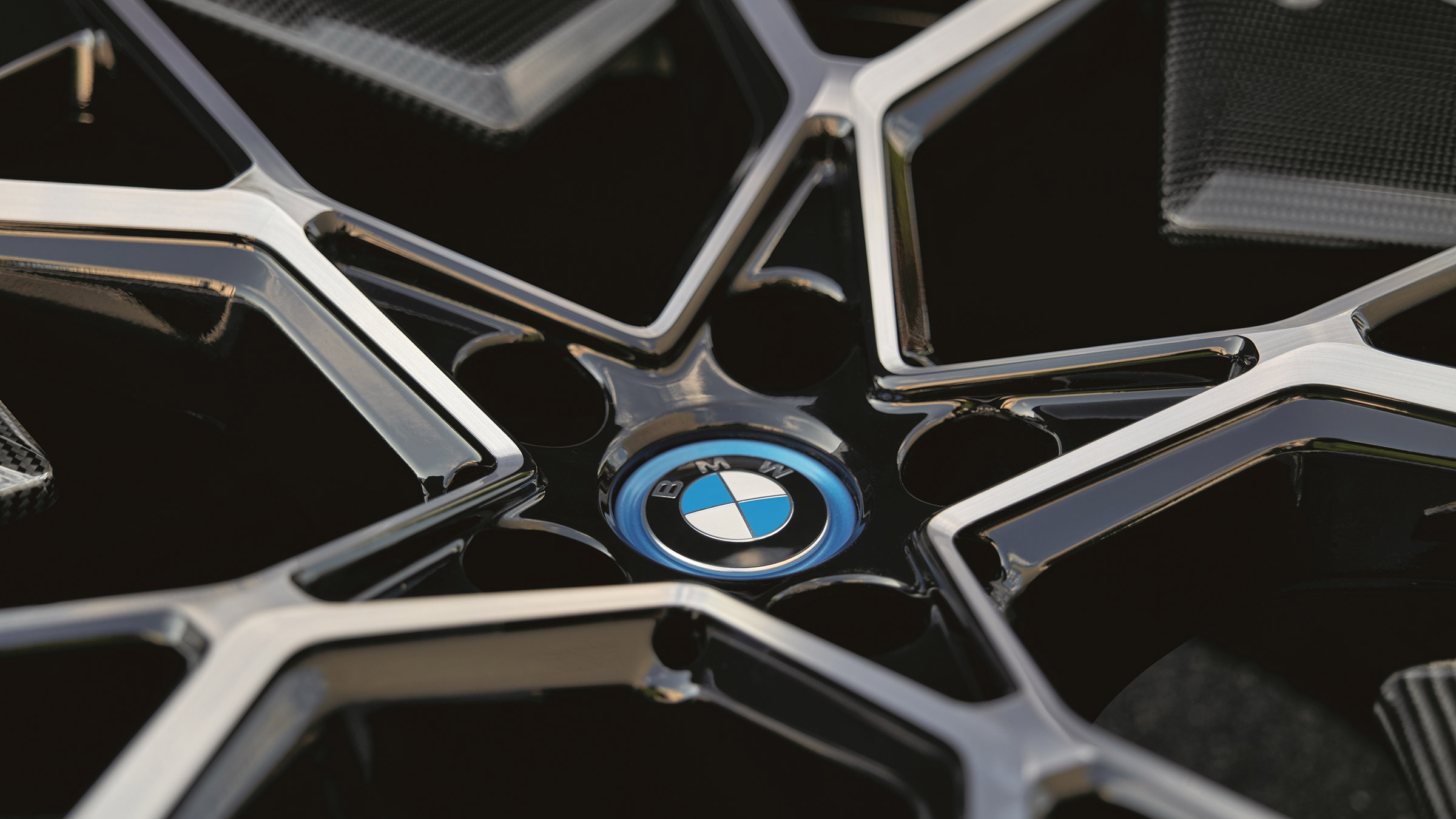 BMW green wheels – BMW