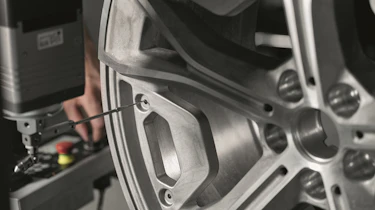 BMW green wheels – spokes