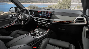 BMW X7 M60i – dash 2