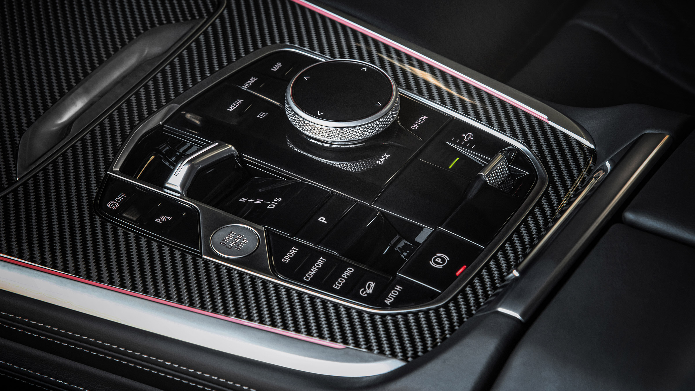 BMW X7 M60i – selector