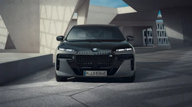 BMW M760e – nose