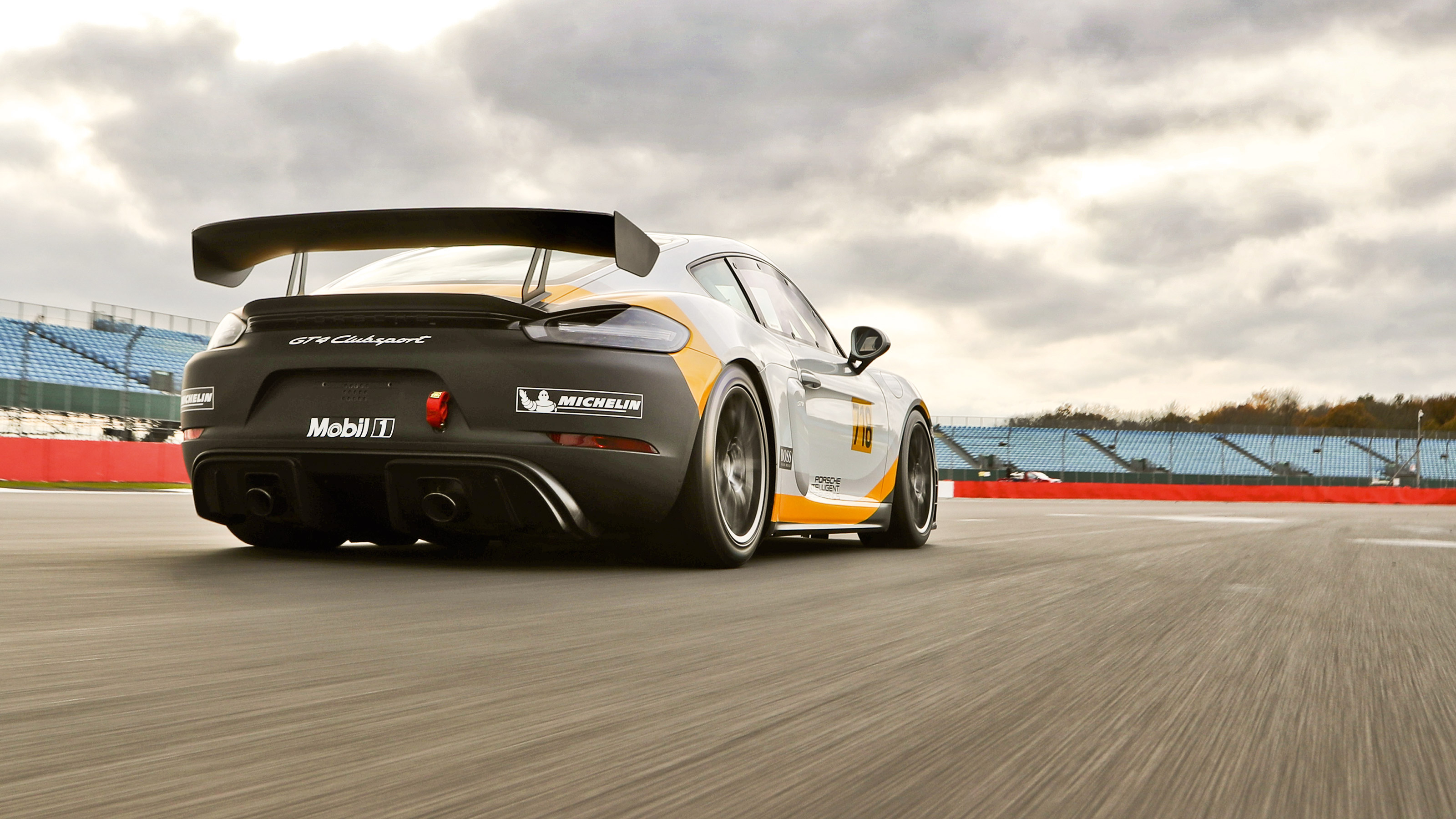 Porsche 718 Cayman GT4 Clubsport