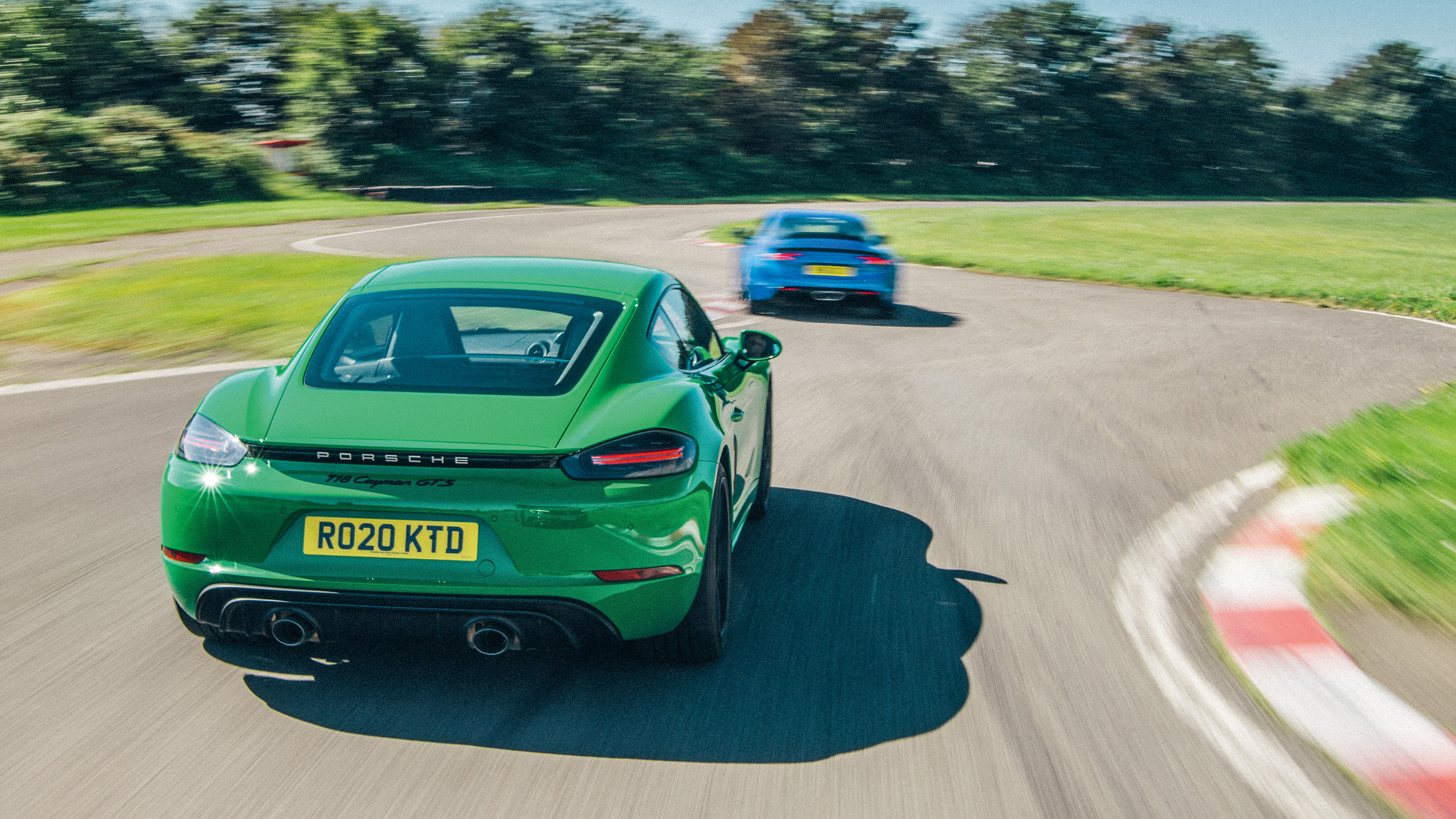 Porsche Cayman GTS 4.0 v Life110 Alpine A110 v Lotus Exige Sport 410