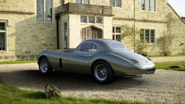 Thornley Kelham Jaguar XK European – rear quarter