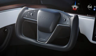 Tesla Model S yoke