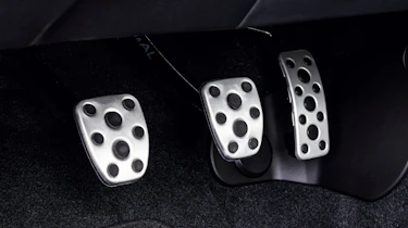Toyota GR86 int review – pedals