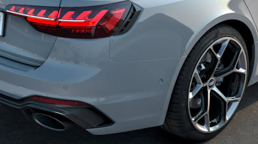 Audi RS4 Avant – exhaust