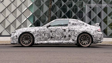 2022 BMW M2