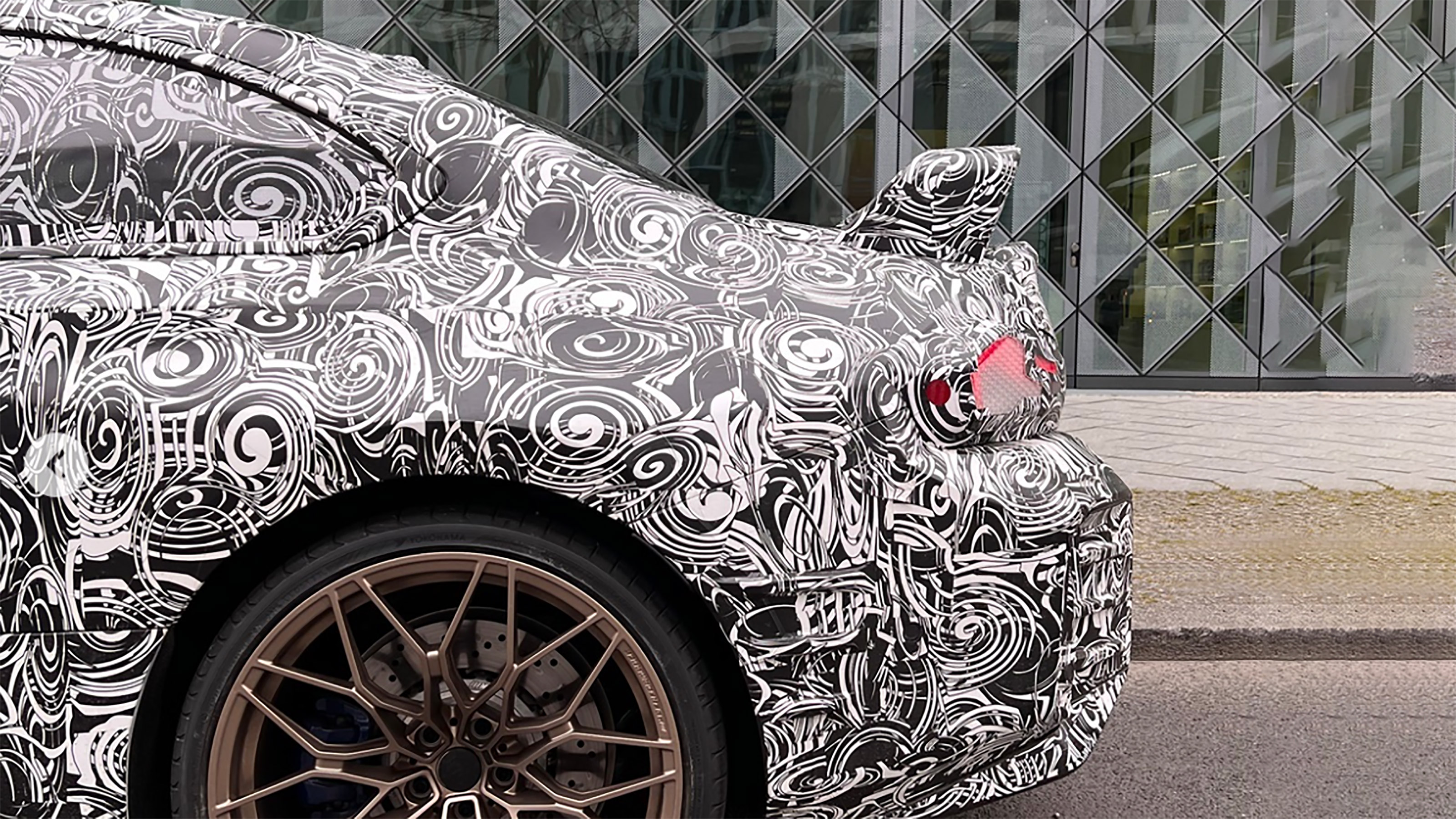BMW M2 teaser