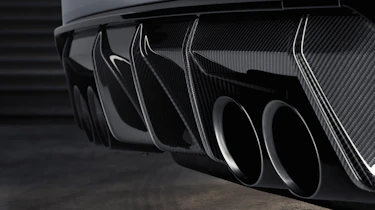 BMW M4 CSL – exhaust