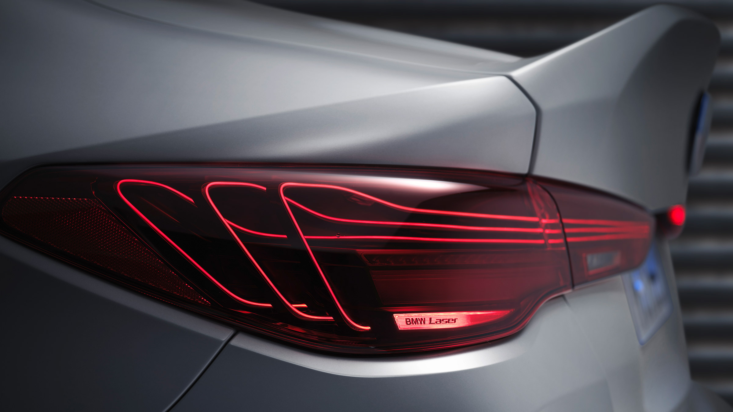 BMW M4 CSL – rear lights