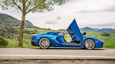 Car pictures Aventador Ultimae