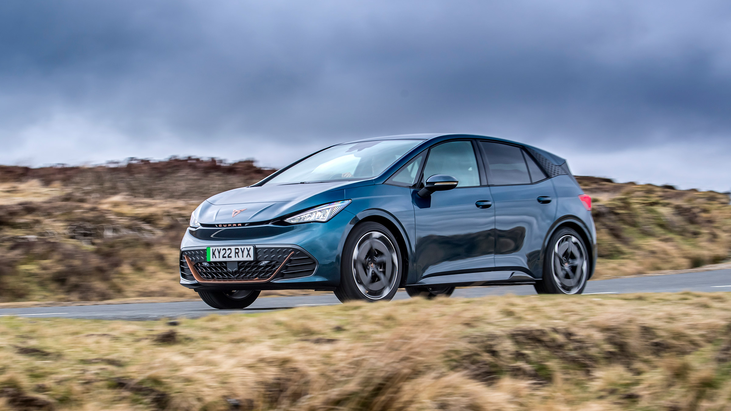 Cupra Born UK – front quarter