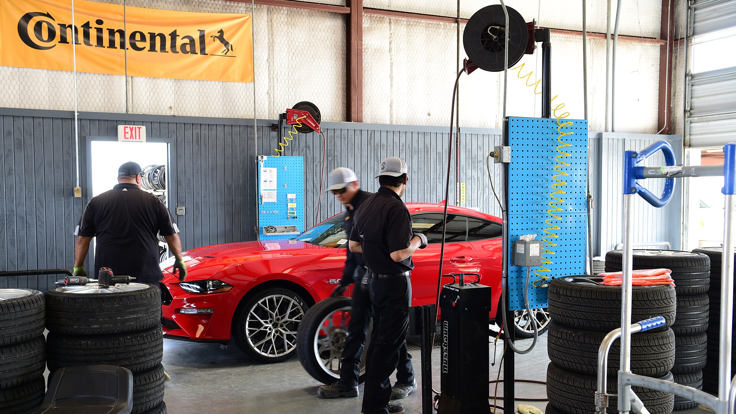 UHP tyre test Conti7 – factory