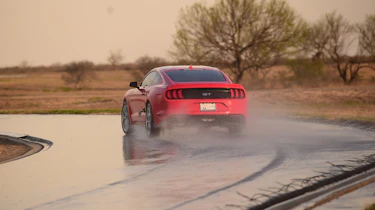 UHP tyre test Conti7 – slide