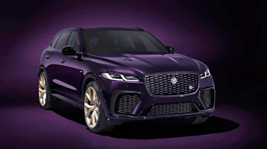 Jaguar F Pace SVR 1988 - front quarter