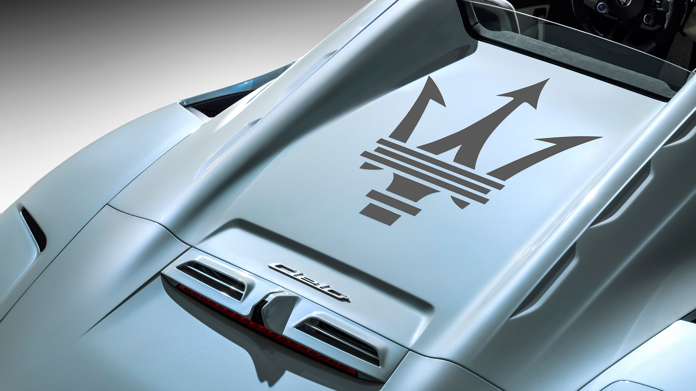 Maserati MC20 Cielo – rear deck