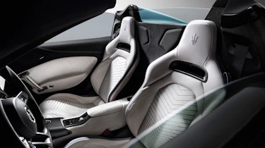 Maserati MC20 Cielo – seats