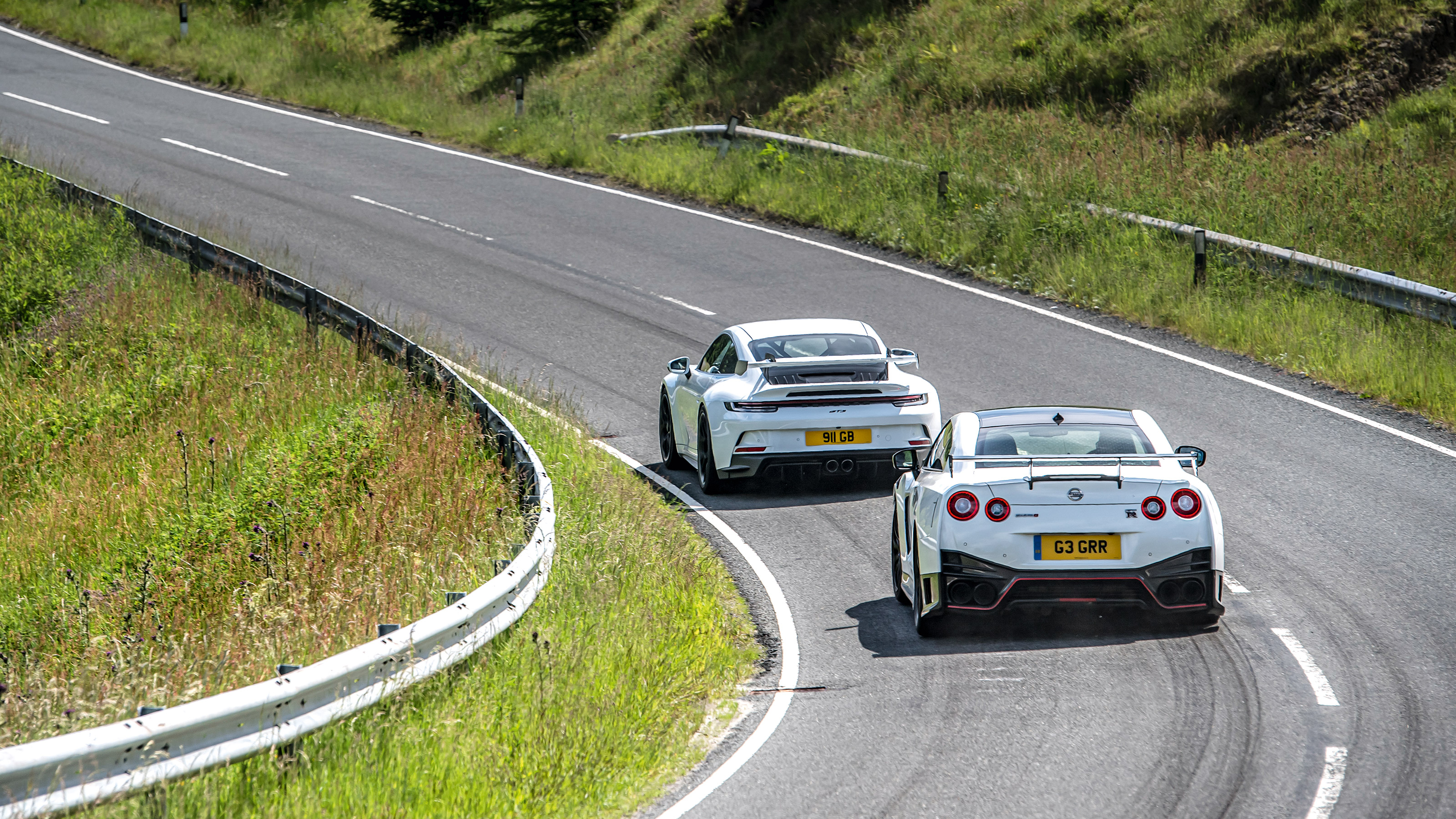 McLaren 600LT v Porsche 911 GT3 v Nissan GT-R Nismo