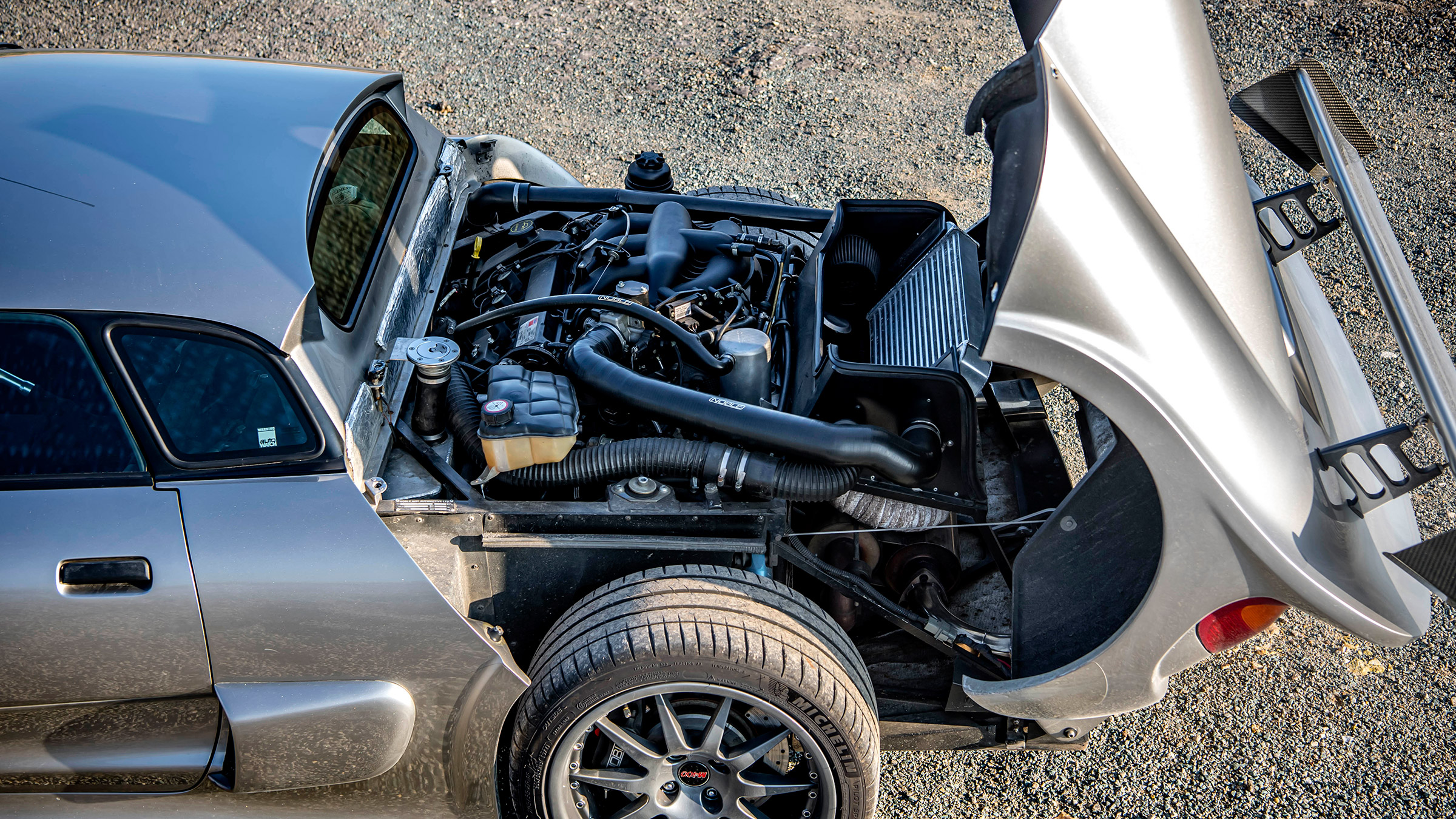 Noble M400 icon – rear clam