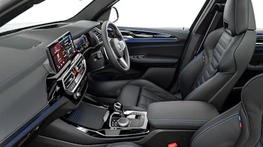 BMW X3 M40d – cabin