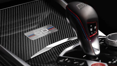 BMW M4 50 Jahre – badge
