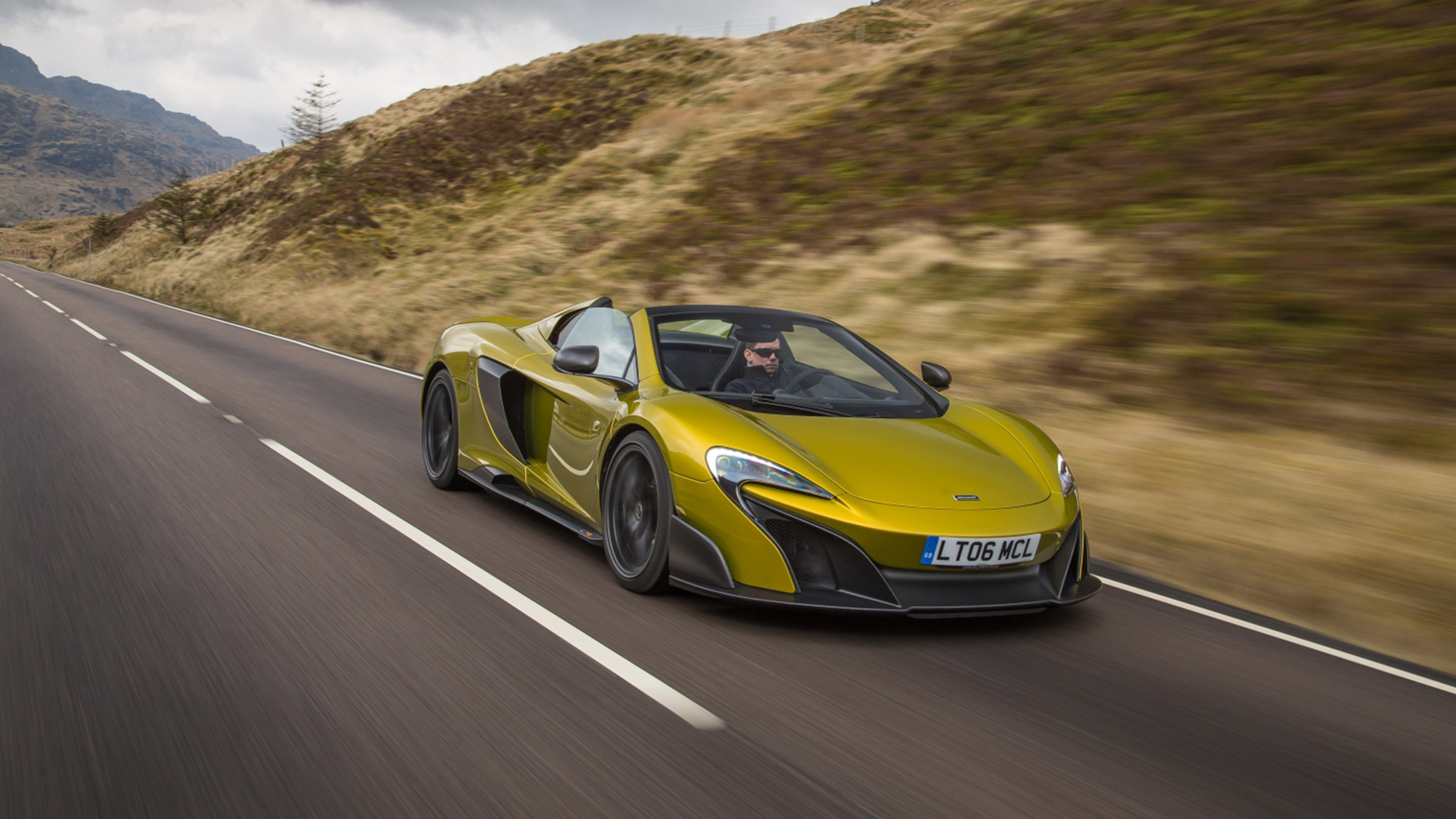 McLaren 675LT Spider