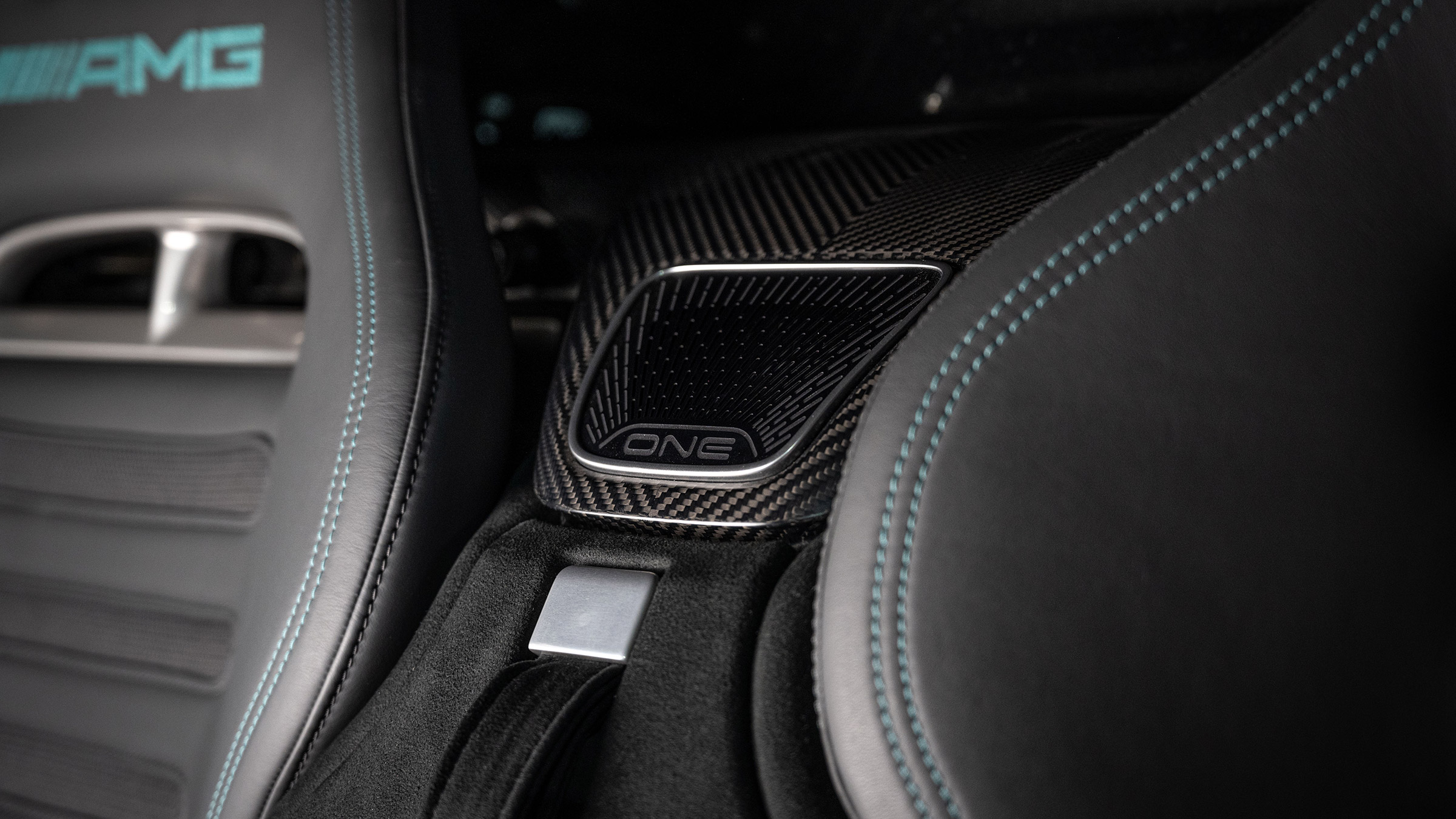 Mercedes-AMG One – seats