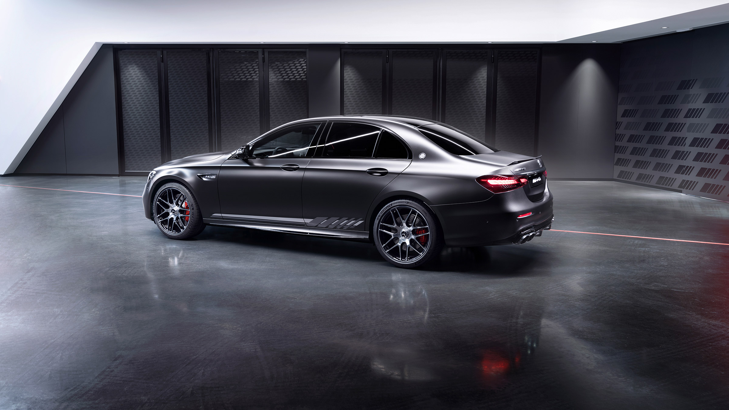 Mercedes-AMG E63 S Final Edition – rear quarter