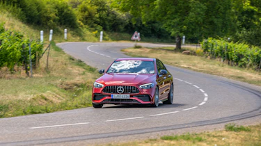 Mercedes-AMG C43 – front cornering