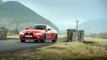 BMW M4 Competition xDrive – header