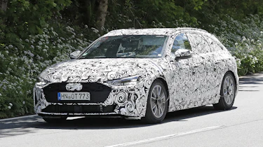 Audi S4 Avant 2023 – front quarter