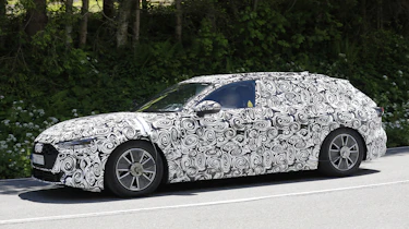 Audi S4 Avant 2023 – side
