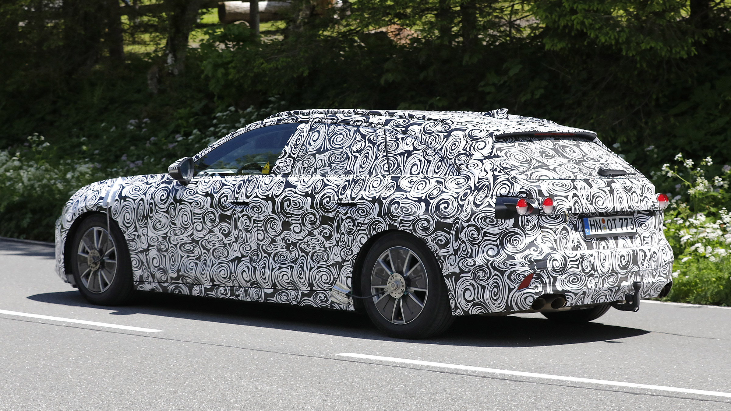 Audi S4 Avant 2023 – rear
