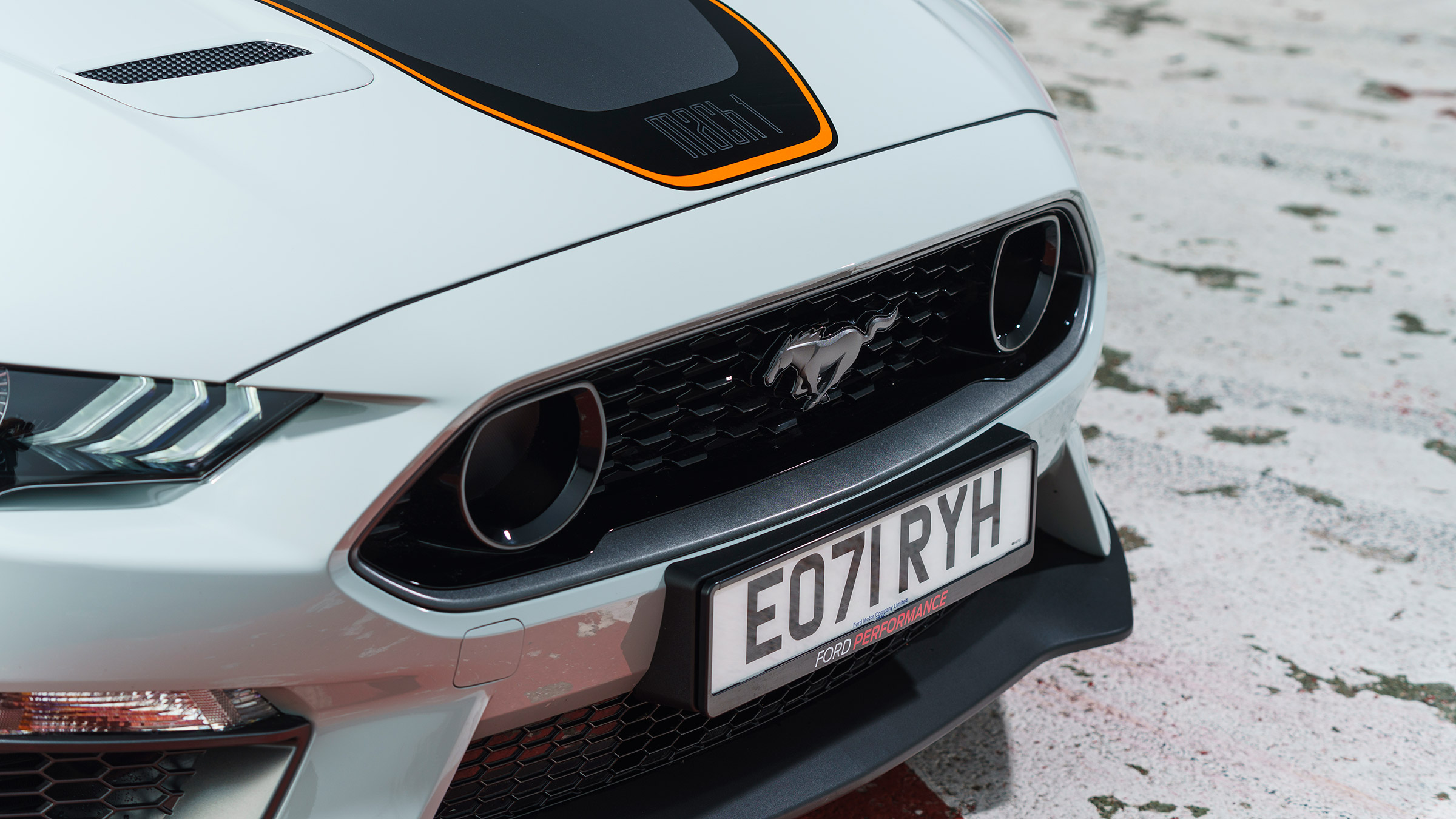 Ford Mustang – 22 review nose