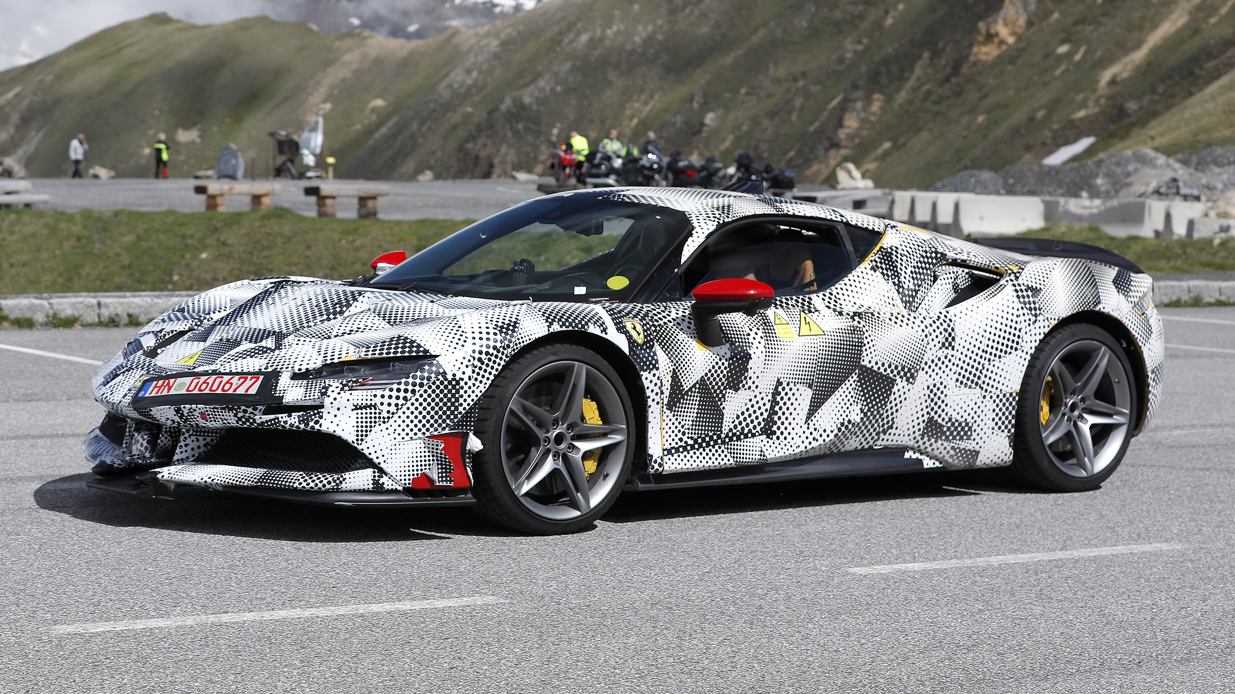 Ferrari SF90 mule – front quarter