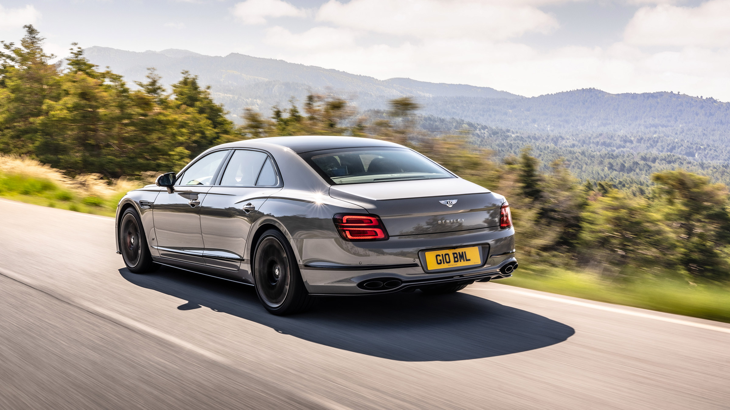Bentley Flying Spur V8 S – rear