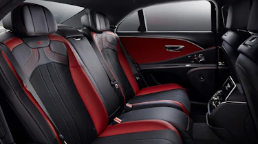 Bentley Flying Spur V8 S – rear seats
