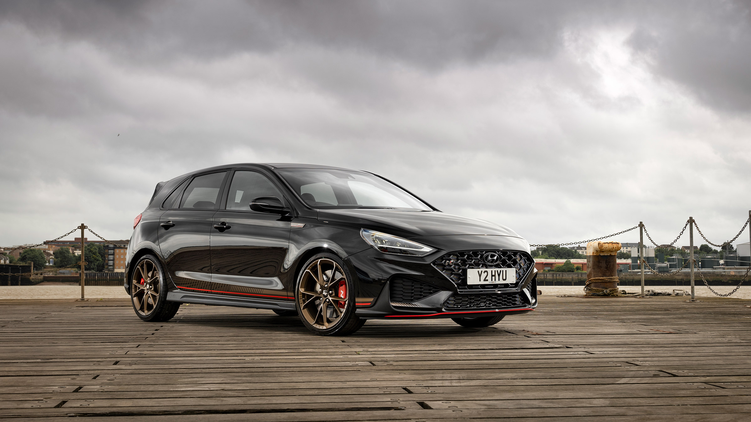 Hyundai i30 N Drive-N UK – front quarter