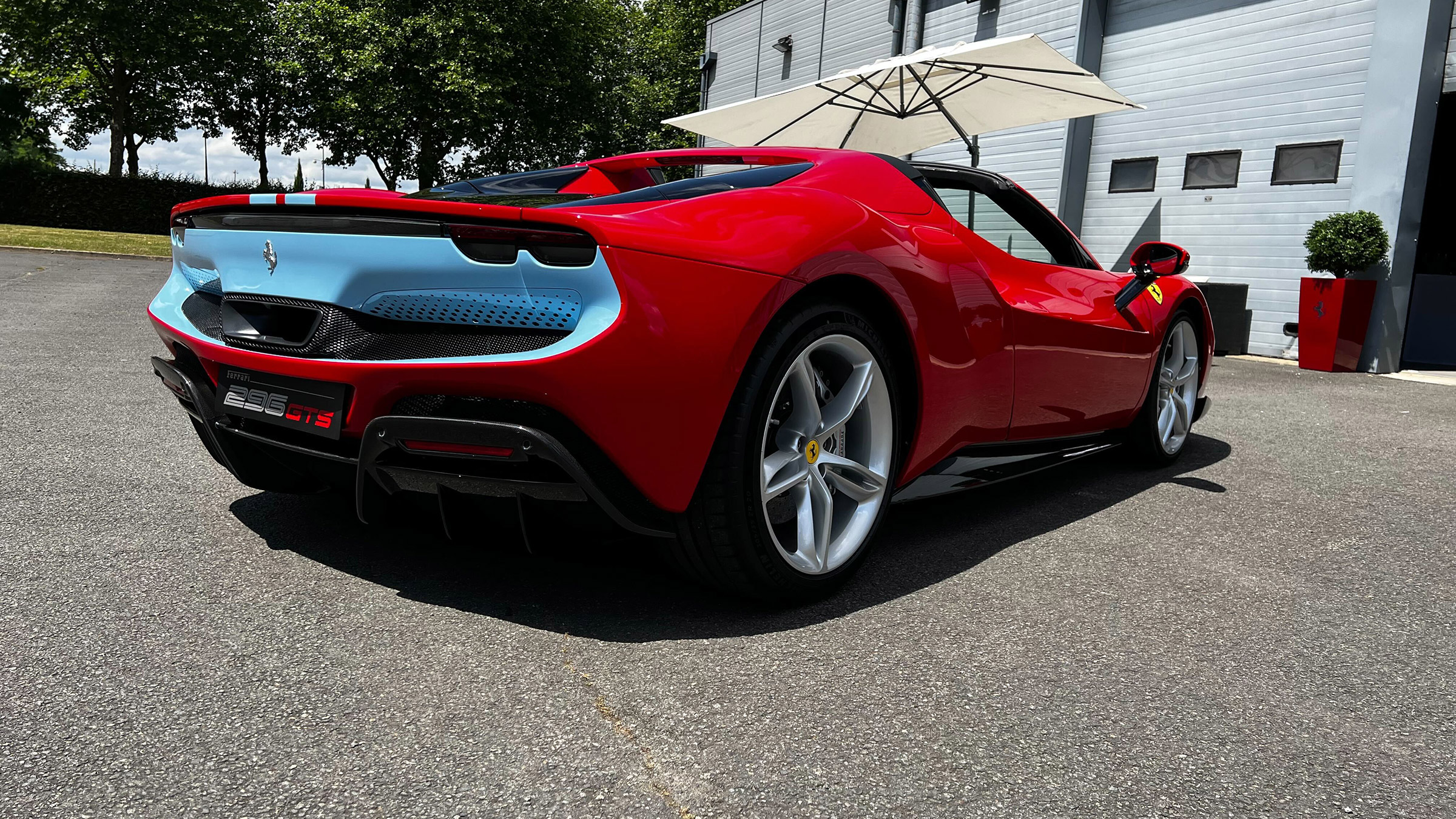296 Spider – rear