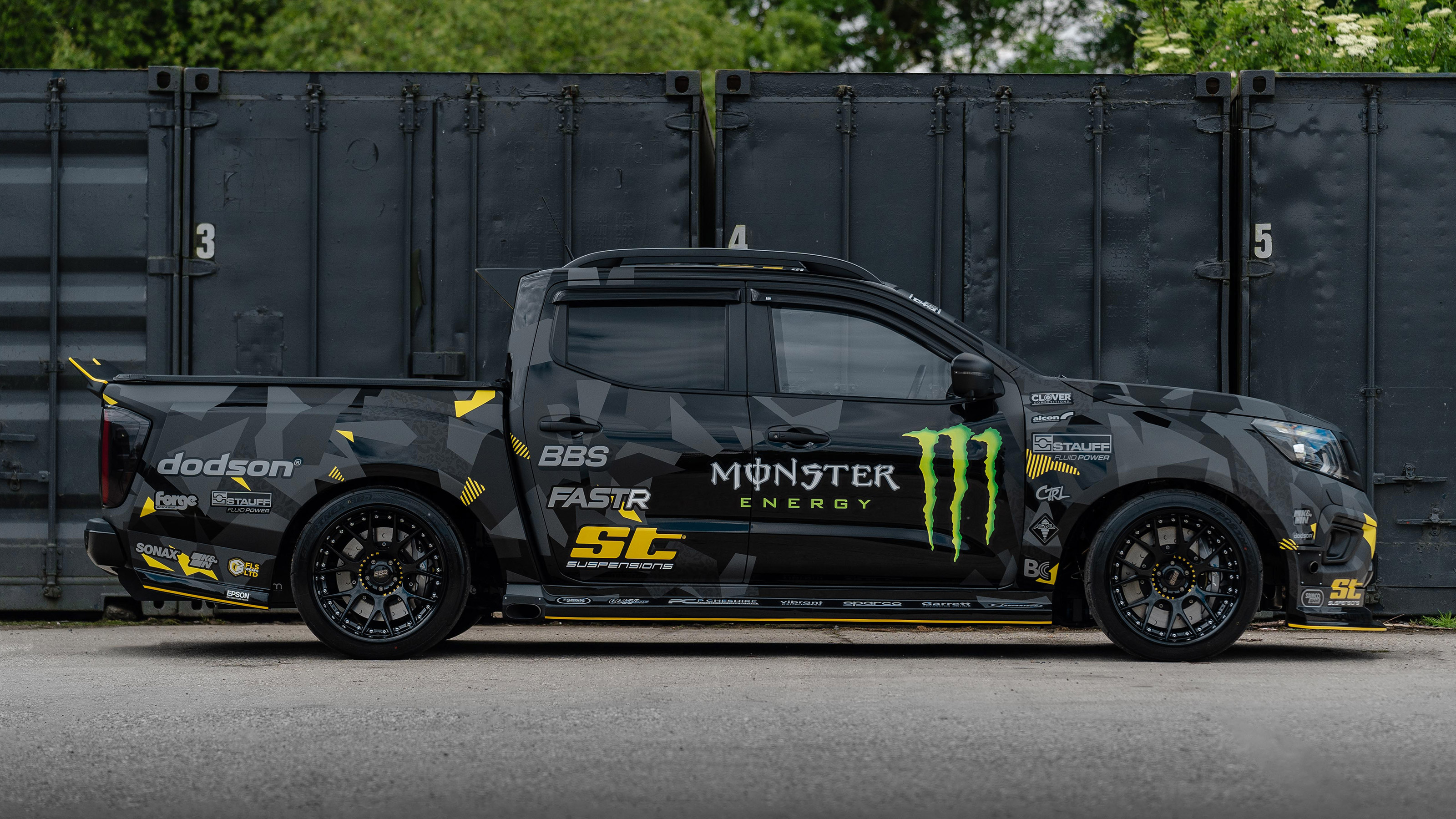 Nissan Navara-R