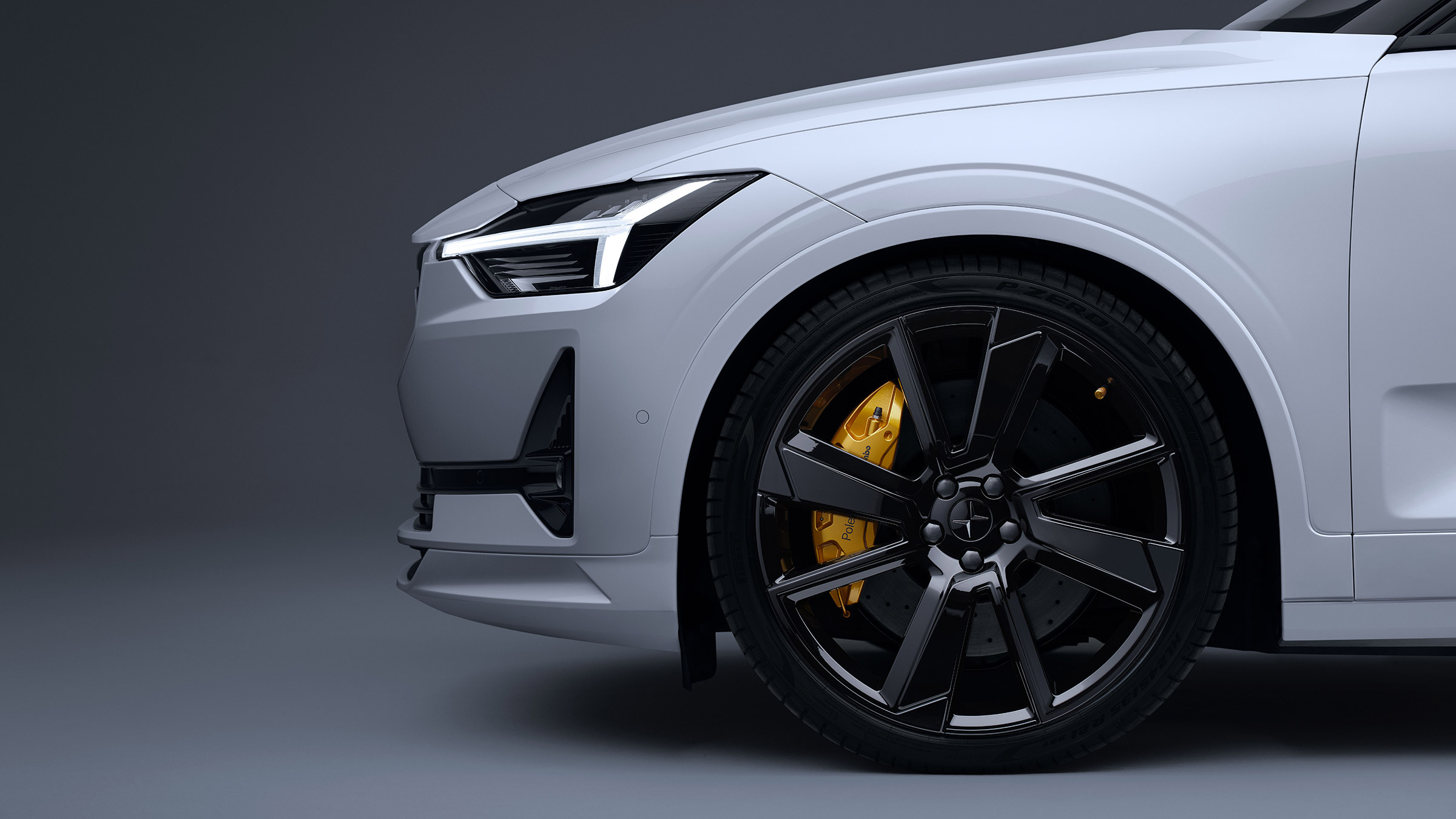Polestar 2 BST Edition 270 – studio wheel