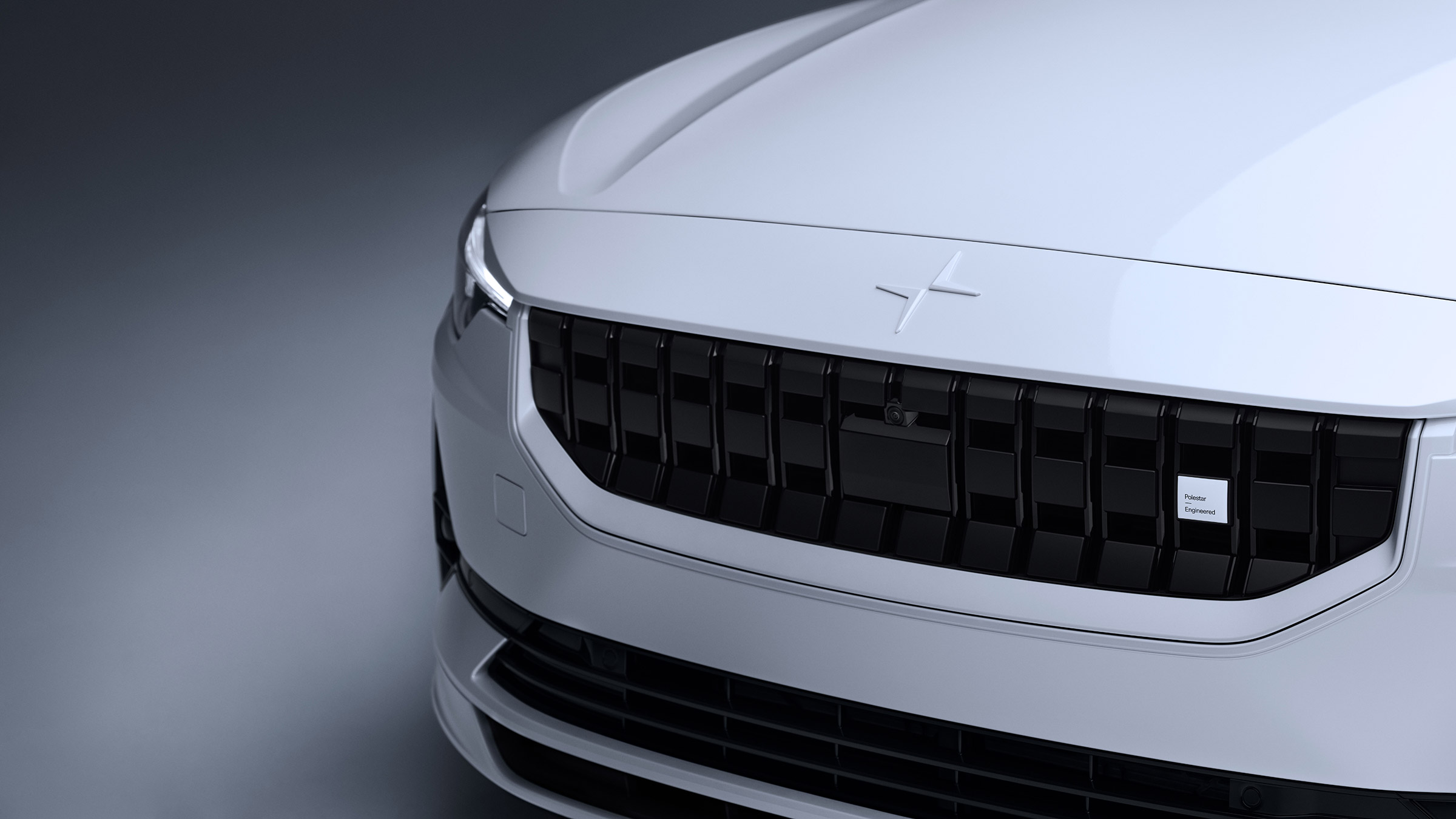 Polestar 2 BST Edition 270 – studio grille